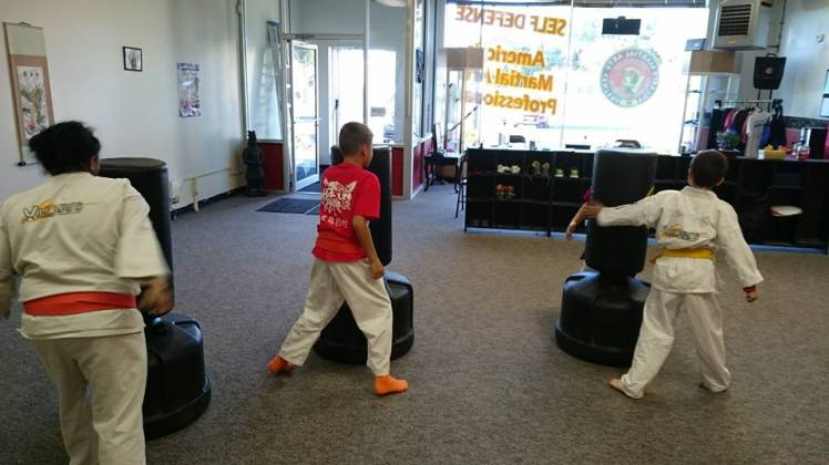 12006081_680702338732628_8905080667280626046_n